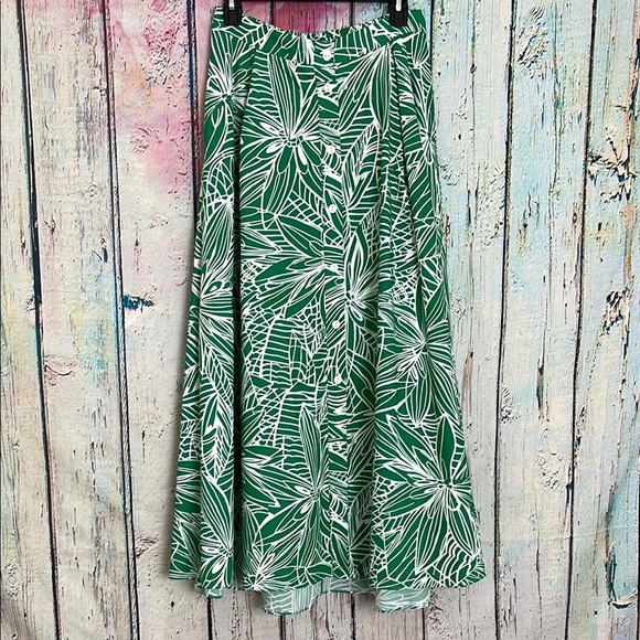 Tabitha Brown for Target Green and White Max Skirt - Picture 1 of 3